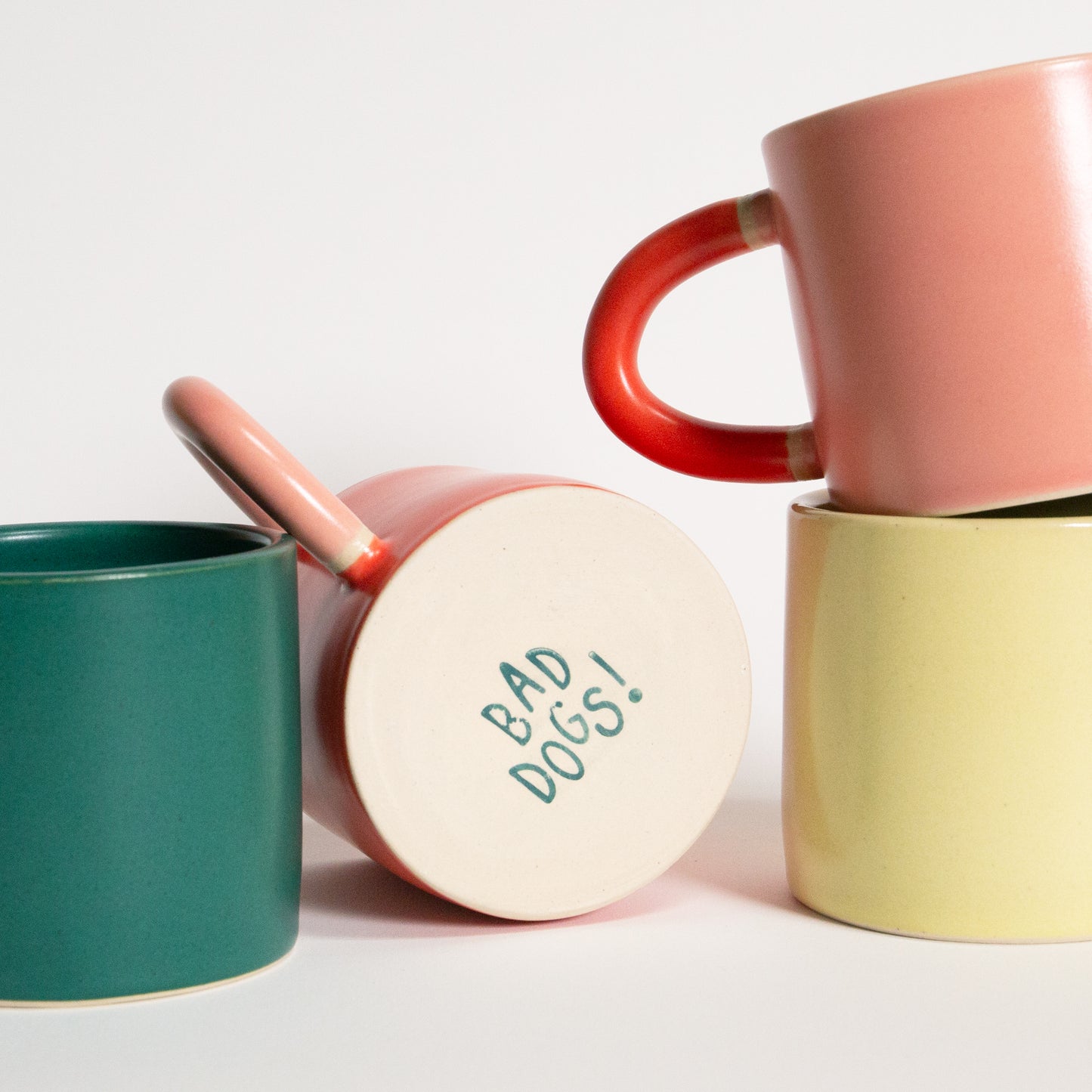 Classic Mug in Butter with Emerald Handle
