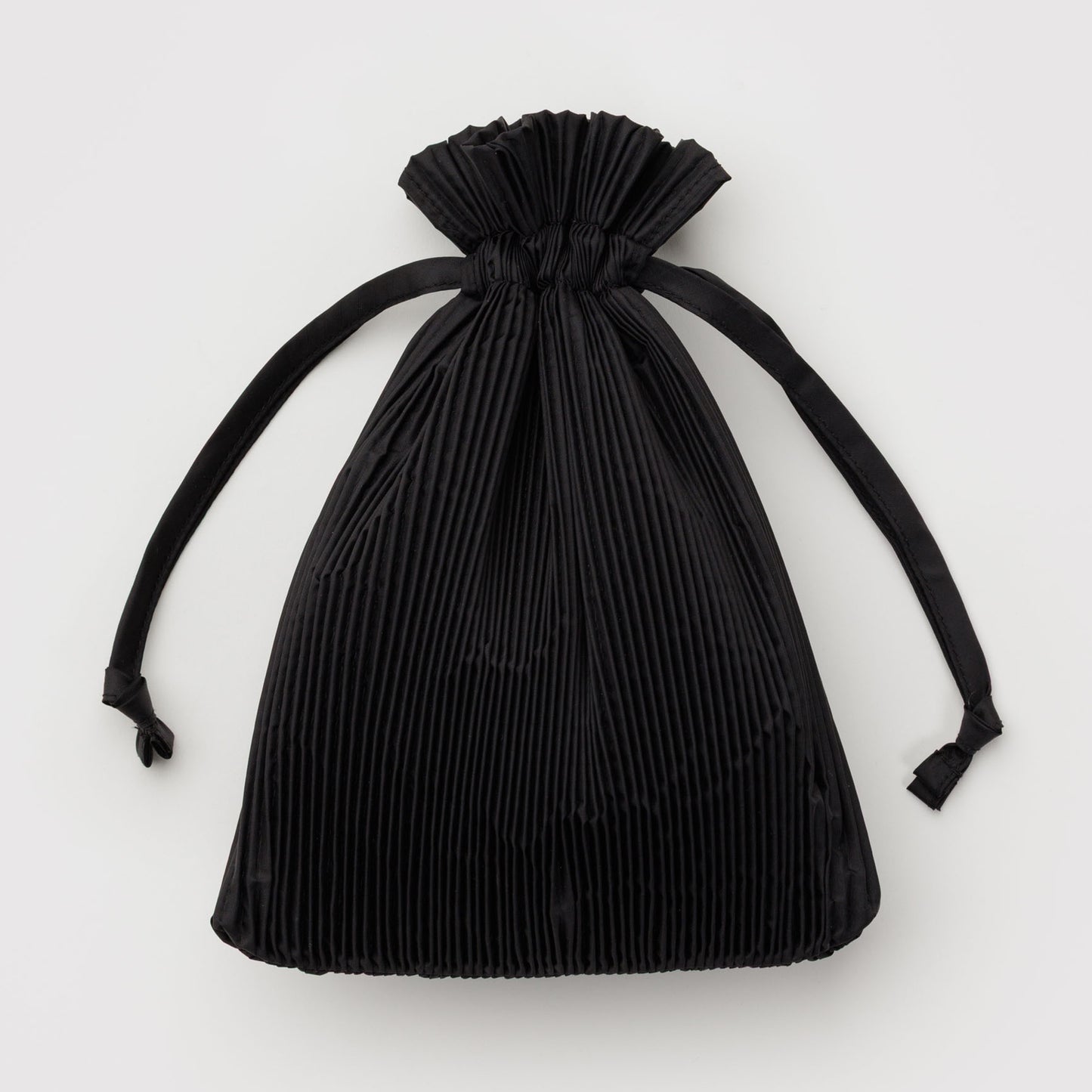 BAGGU Black Pleated Baggu