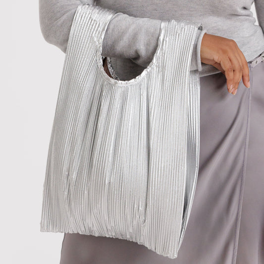 BAGGU Chrome Metallic Pleated Baggu