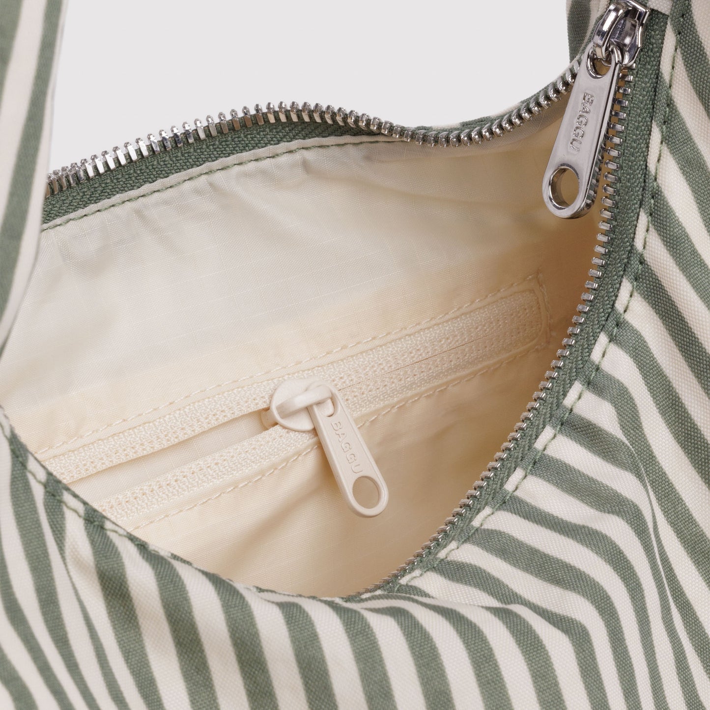 Small Nylon Meringue Bag