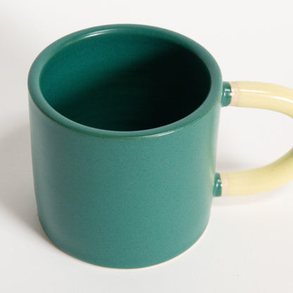 Classic Mug in Emerald with Butter Handle