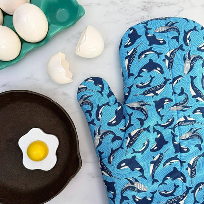 Collisionware Oven Mitt