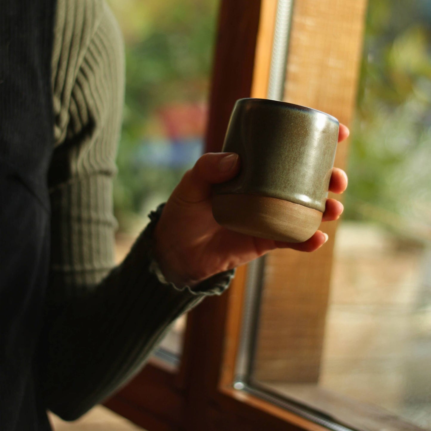 Ceramic Thumb Wine Cups