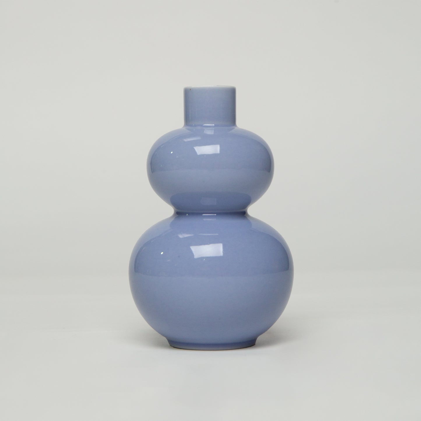 Mini Double Lobed Vase in Glossy Lavender
