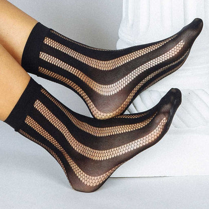 Black Stripe Reseau Fishnet Ankle Sock